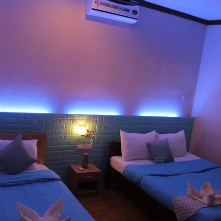 RedDoorz @ Kojie Guest House Moalboal